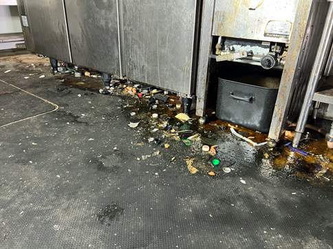 福岡市の店舗内　厨房清掃